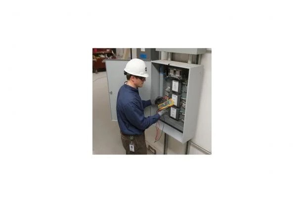 Fluke 177 True-RMS Digital Multimeter - Image 3